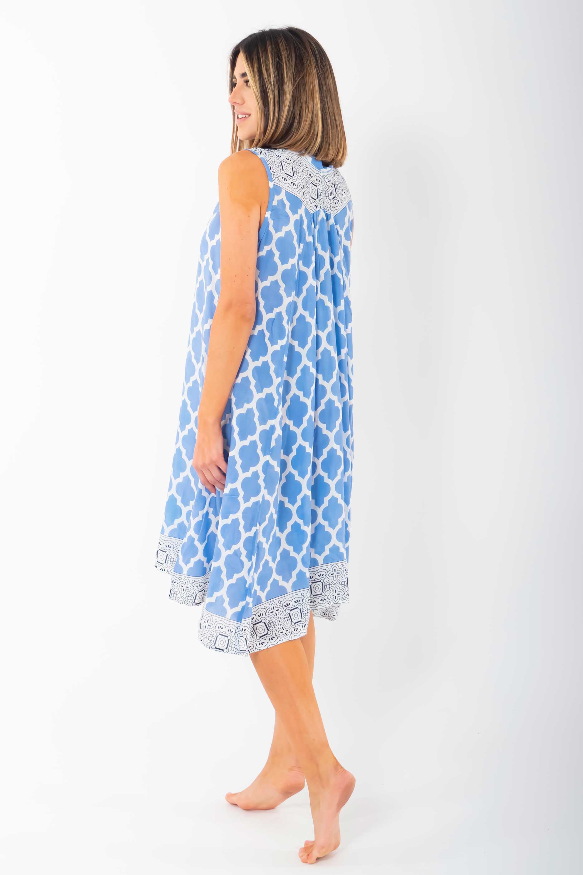 Vestito smanicato celeste Micol